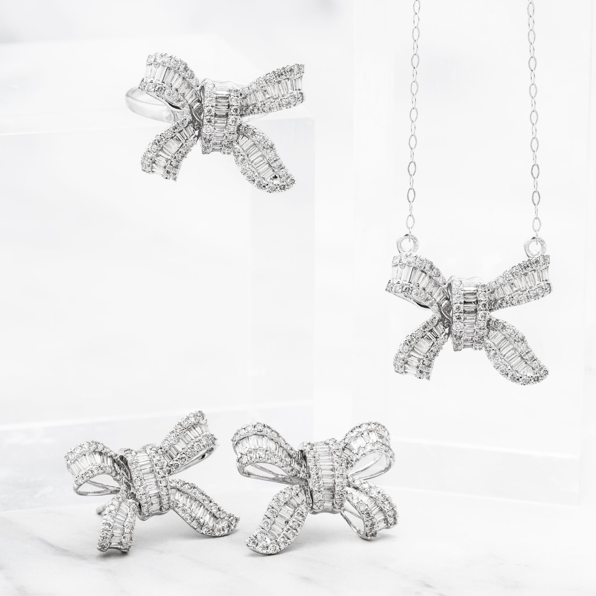 リボン ダイヤモンドジュエリー